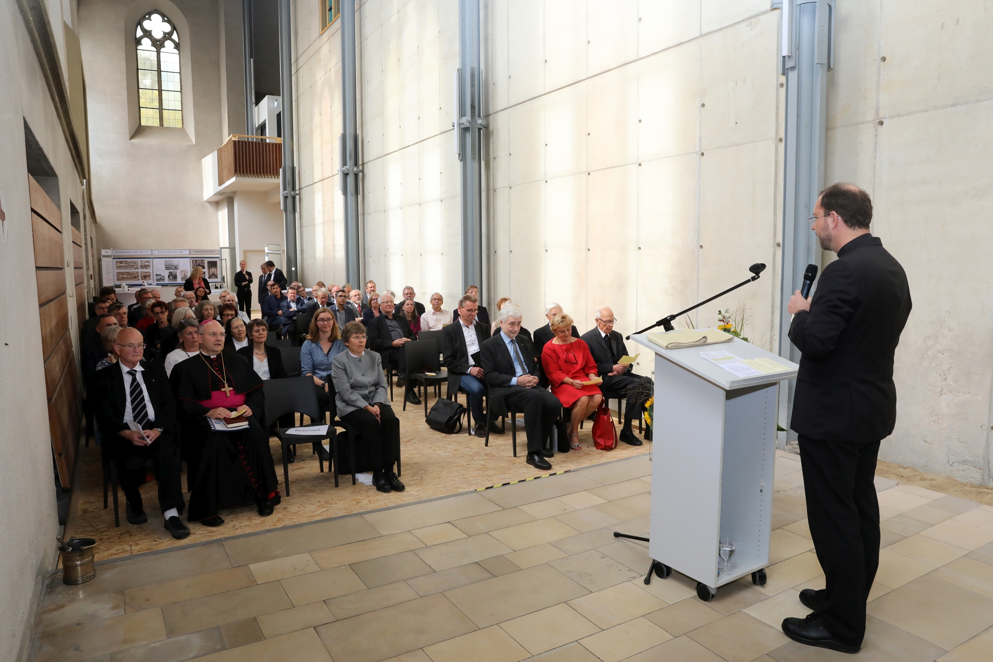 Generalvikar Dr. Andreas Frick eröffnete die Feierstunde.