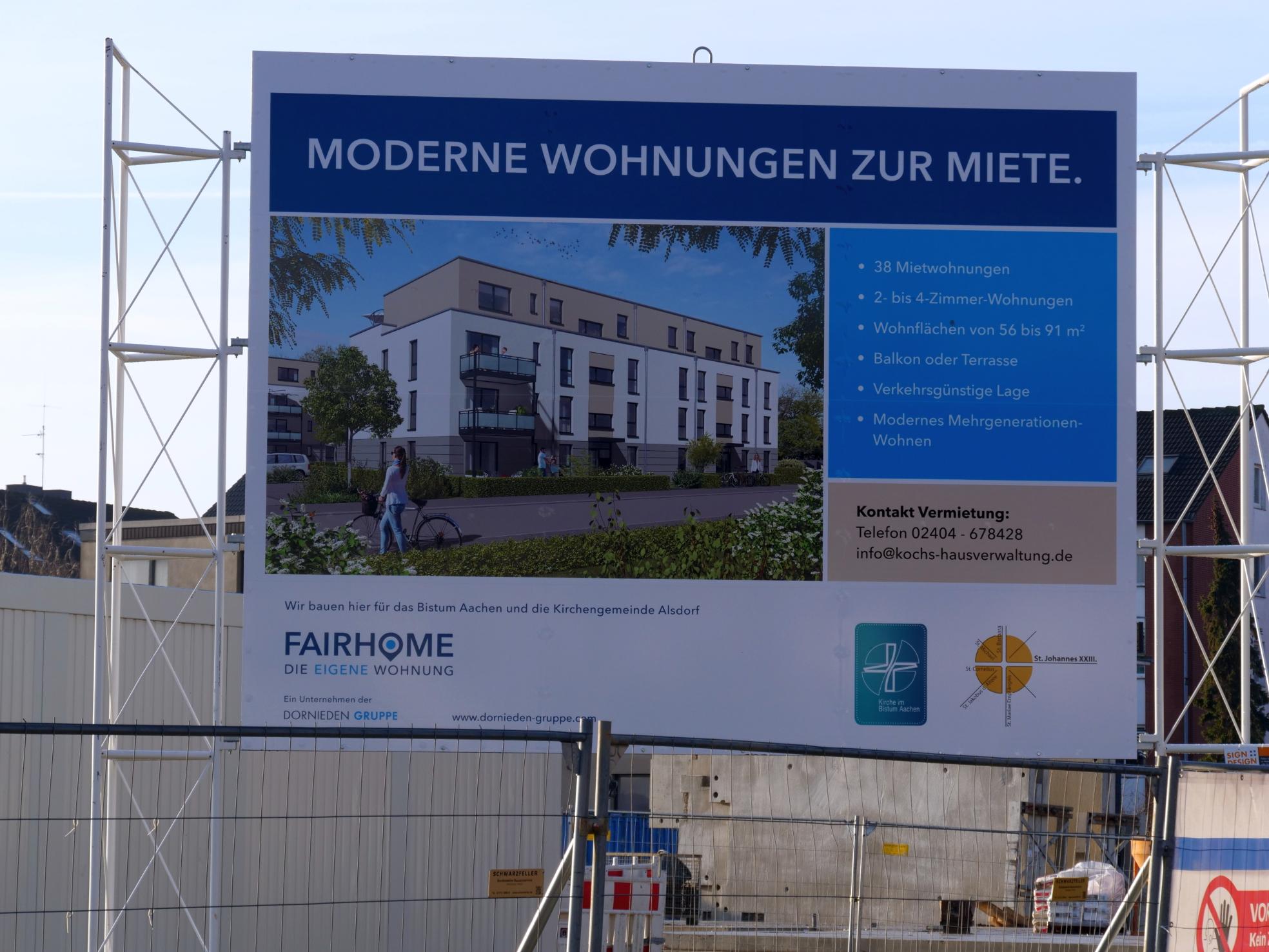 Bezahlbarer Wohnraum für mehrere Generationen: Das Bistum Aachen und die Pfarre St. Johannes XXIII. bauen auf dem Gelände Poststraße/Ecke Pestalozzistraße in Alsdorf-Mariadorf jeweils ein Mehrfamilienhaus. (c) Bistum Aachen / Claudia Karl