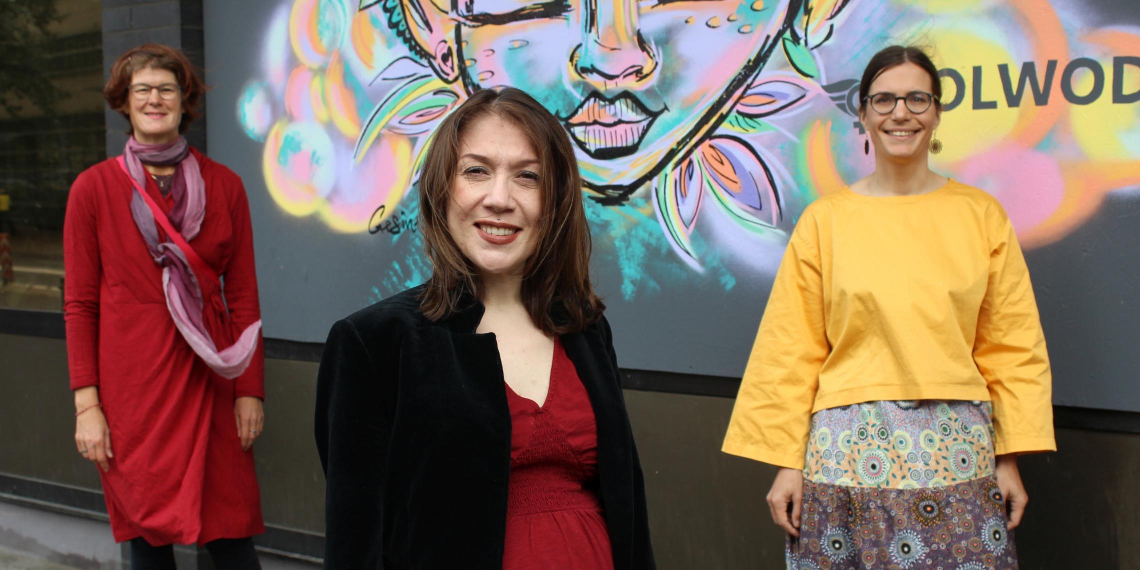 Unterstützung für die Opfer von Zwangsprostitution und Menschenhandel: Solwodi in Aachen feiert zehnjähriges Bestehen. Anke Reermann, Sabine Rompen und Dr. Annette Jantzen (v.l.) wollen das Hellfeld weiter stärken.