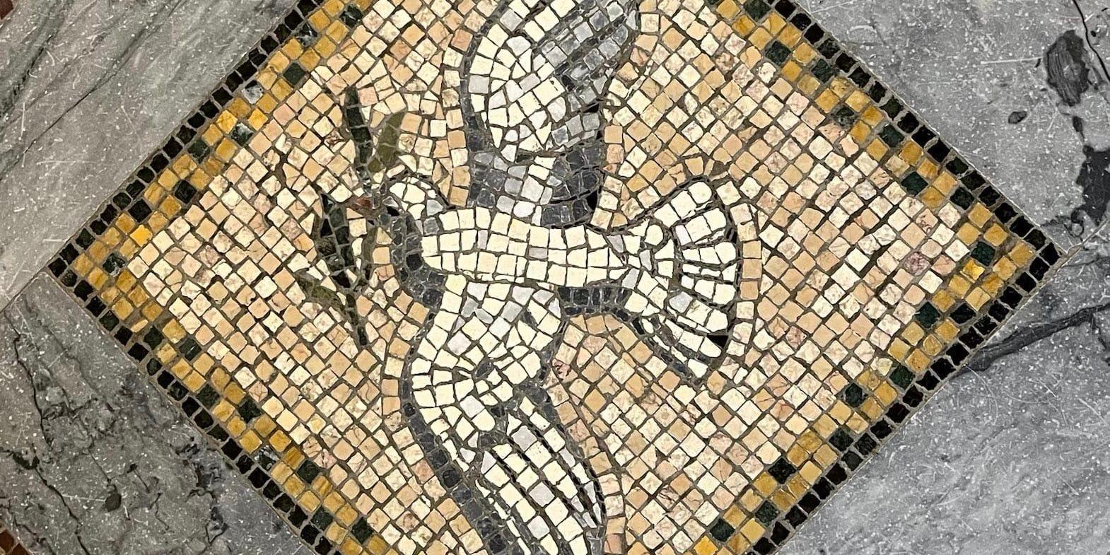 Friedenstaube aus der 'Besuchskirche' in En Kerem, dem vermeindlichen Geburtsort von Johannes dem Täufer.