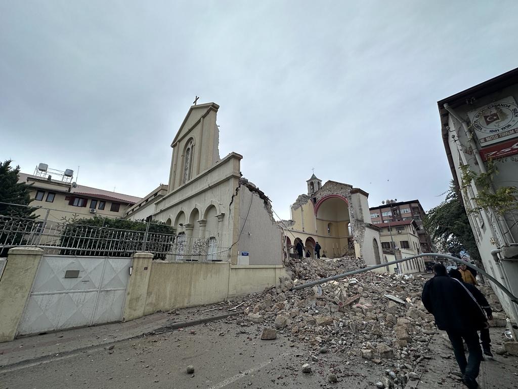 Ökumenisches Gebet und Gottesdienst für die Opfer der Erdbebenkatastrophe in Syrien und der Türkei (c) Caritas International