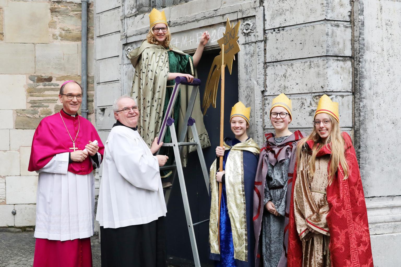 Aussendungsgottesdienst im Aachener Dom (c) Bistum Aachen / Andreas Steindl