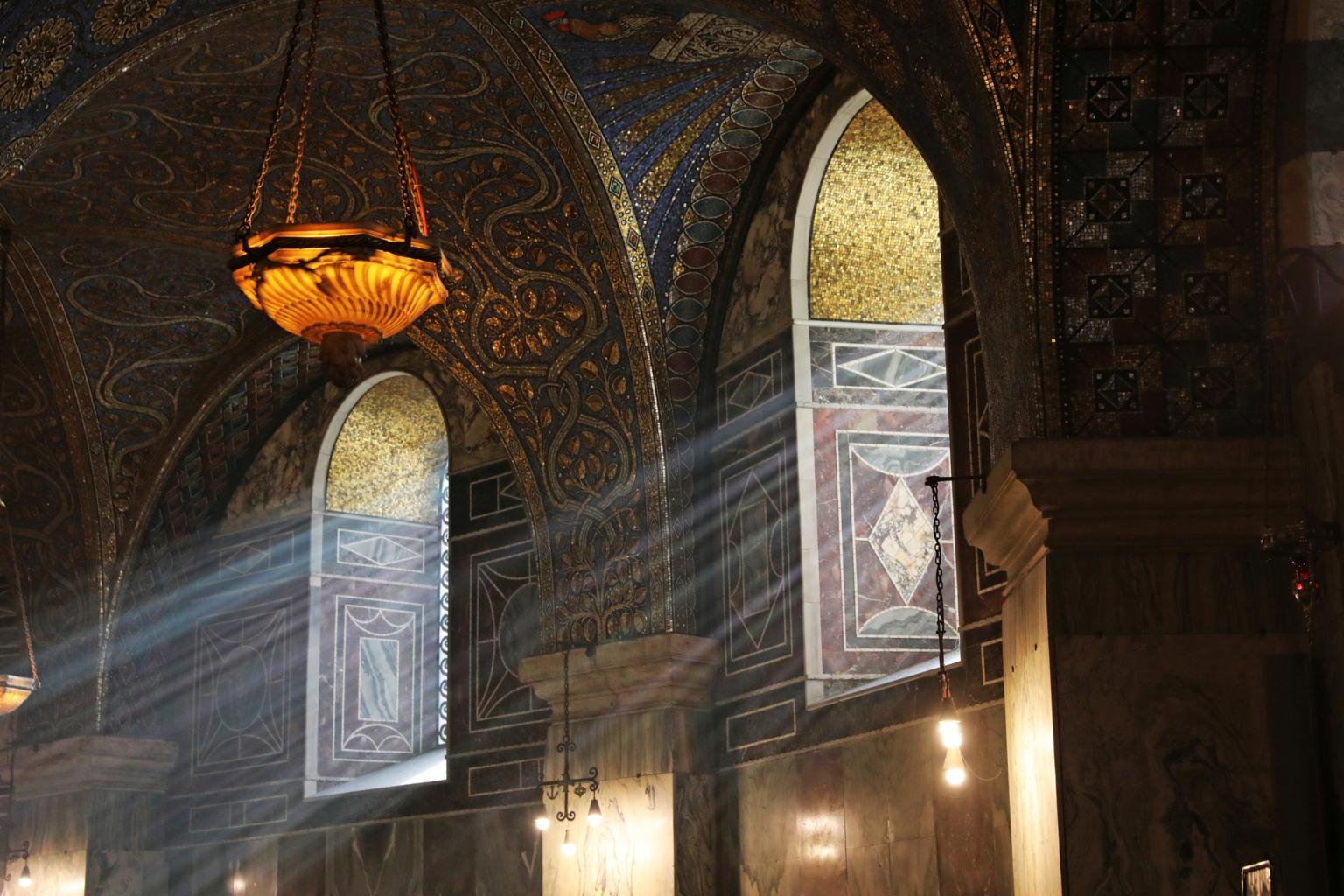 Einladung zum Gottesdienst am Montag, 26. Februar, um 18.30 Uhr im Aachener Dom (c) Bistum Aachen/Andreas Steindl