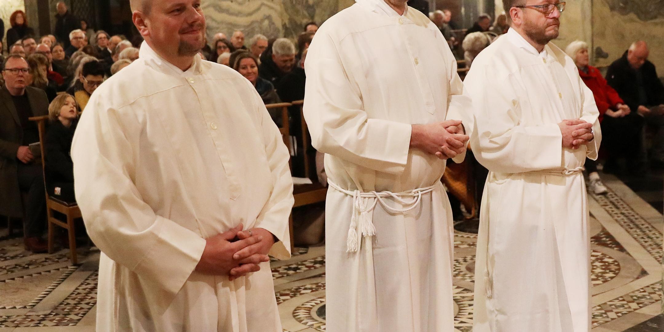 Diakonweihe im Aachener Dom