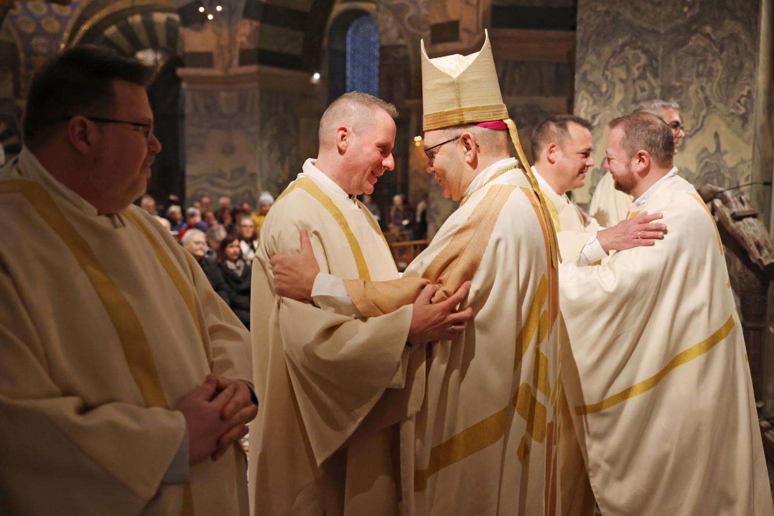 Der Weihegottesdienst im Aachener Dom. (c) Andreas Steindl