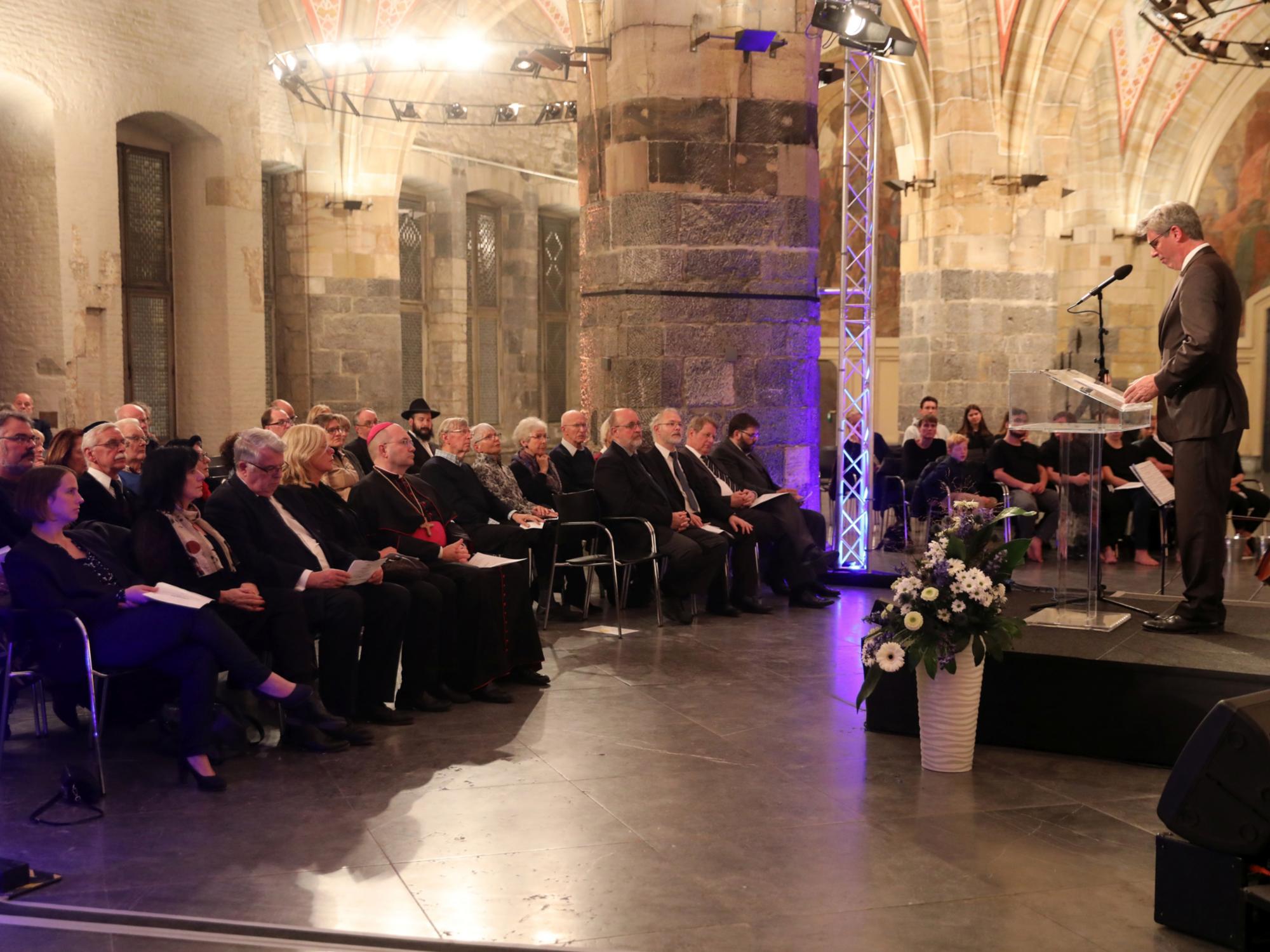 Gedenkstunde zur Reichspogromnacht im Aachener Rathaus