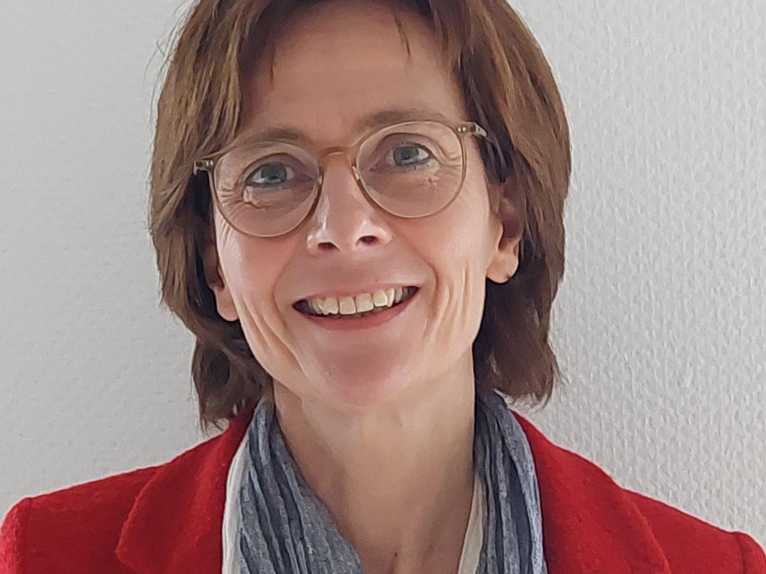 Antonia Thies-Michael übernimmt Leitung der Bischöflichen Maria-Montessori-Grundschule in Krefeld (c) privat