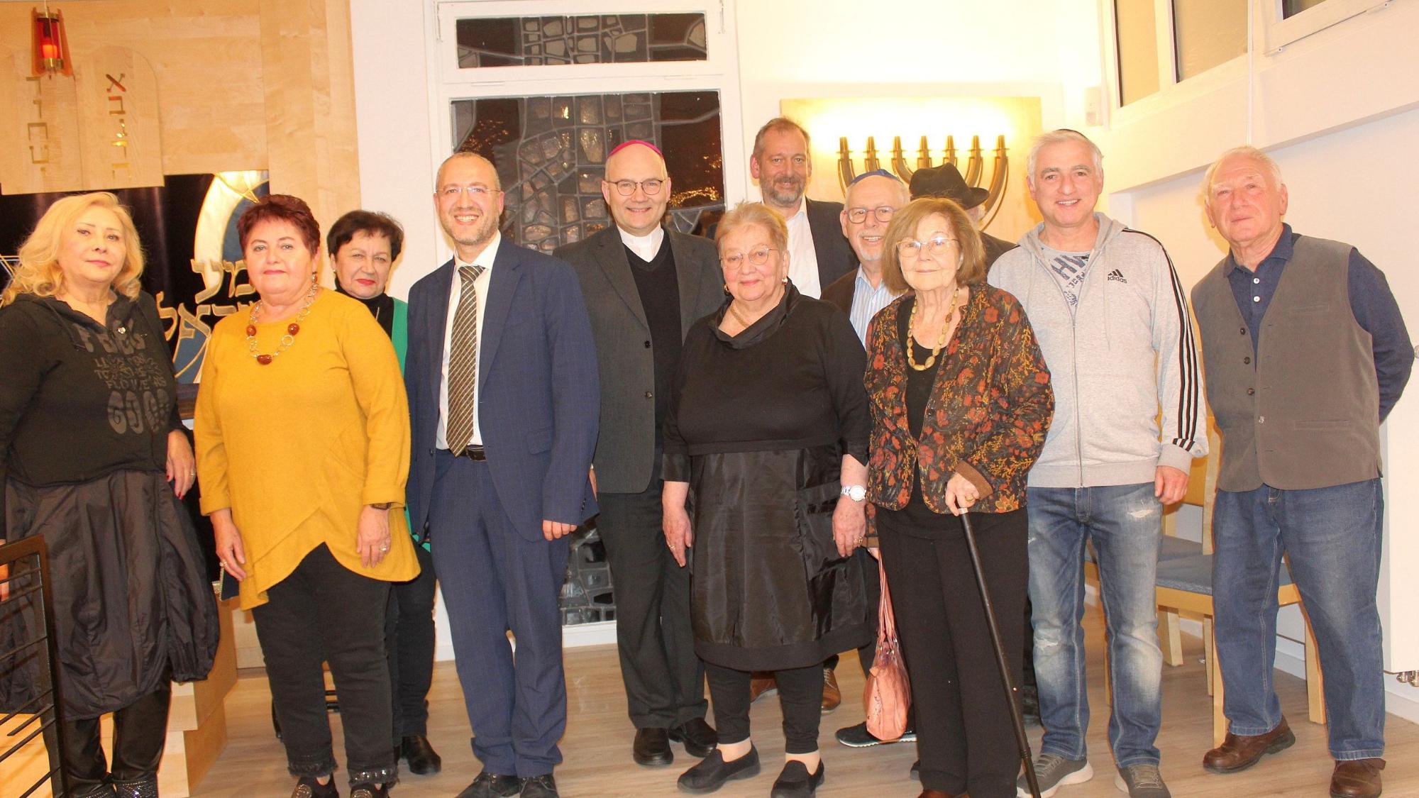 Bischof Dr. Helmut Dieser besuchte u.a. die Jüdische Gemeinde Mönchengladbach.