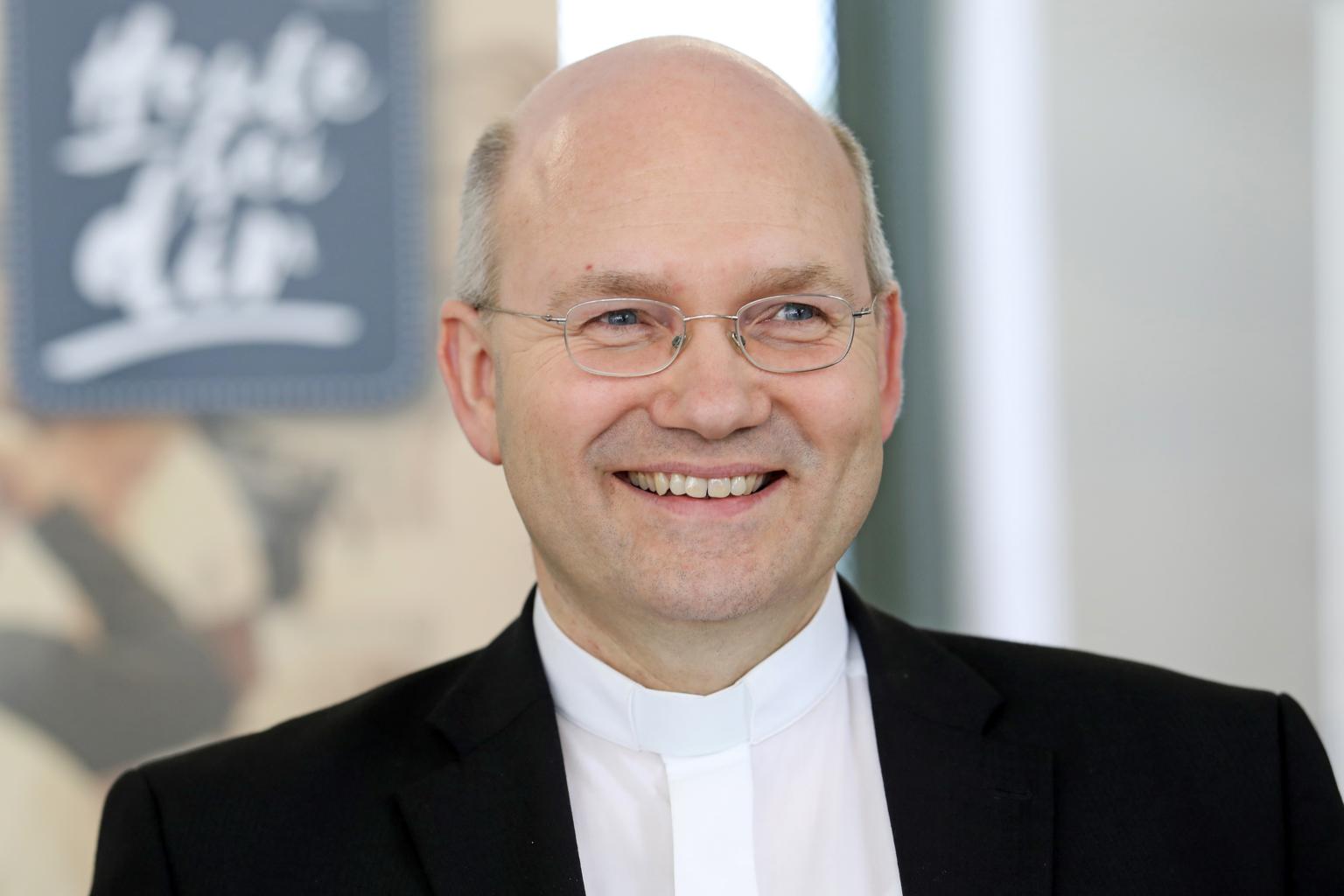 Direkter Austausch: Zweiter Facebook-Chat mit Bischof Dr. Helmut Dieser (c) Bistum Aachen / Andreas Steindl