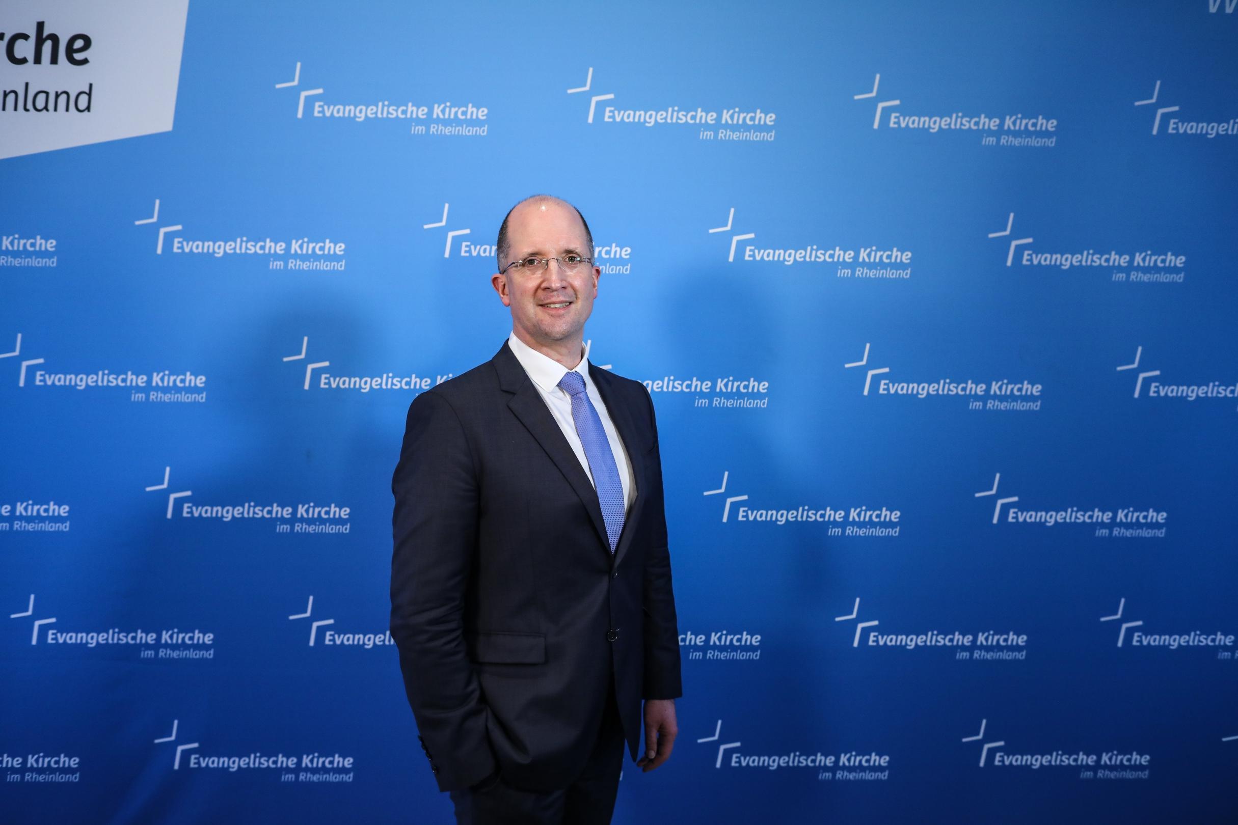 Dr. Thorsten Latzel