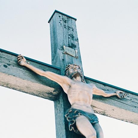 „Vor dem Kreuz zu erkennen, dass ich ein Sünder bin und er auch meine Sünde beichtet, das ist keine Schande, sondern Gnade!“ , unterstrich Dieser in der Karfreitagsliturgie im Aachener Dom.
