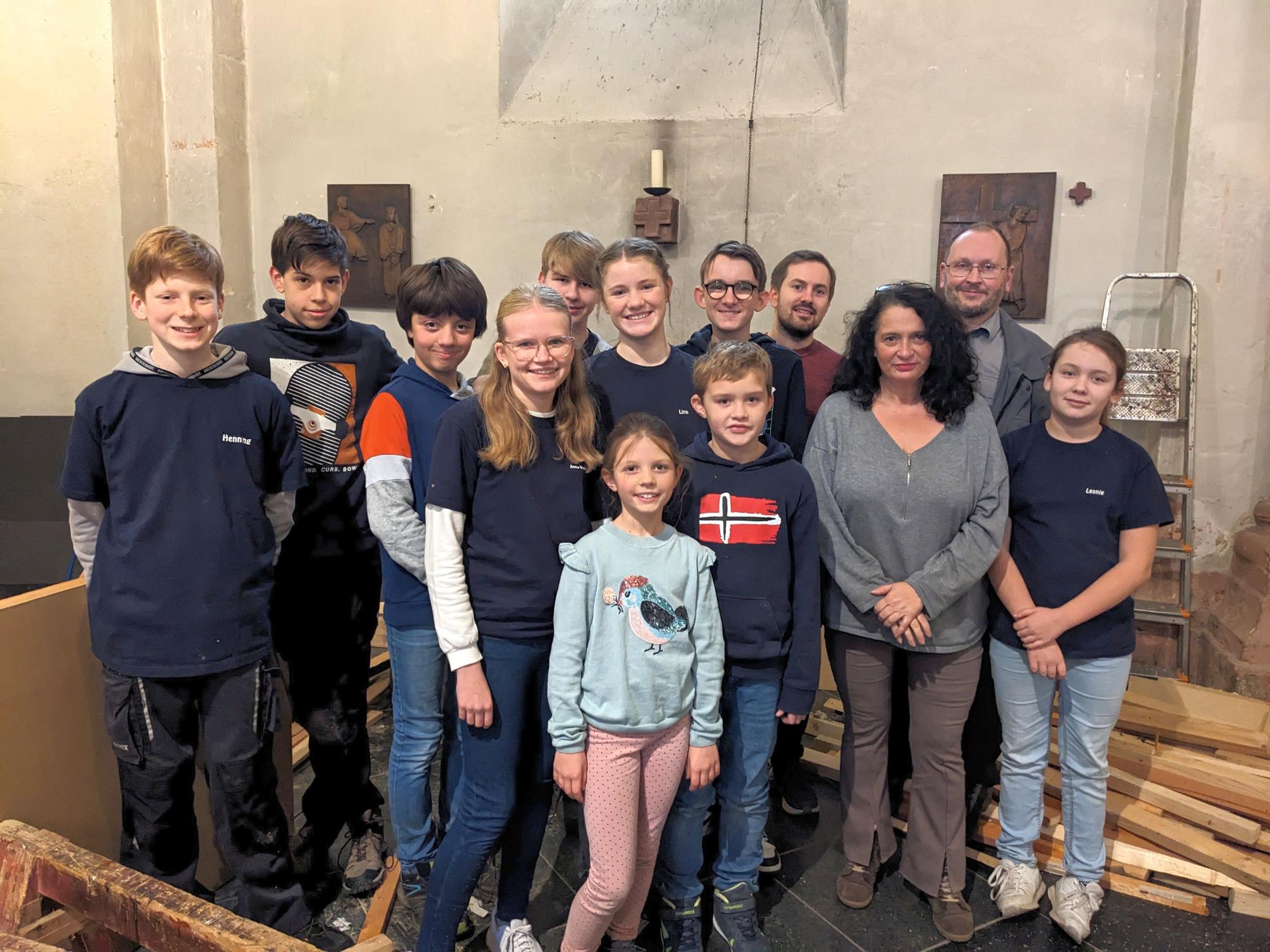 Krippenbau zur Stärkung der Gemeinschaft