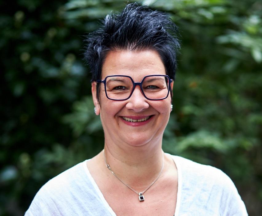 Sozialarbeiterin Andrea Crombach berät beim SKM kostfrei.