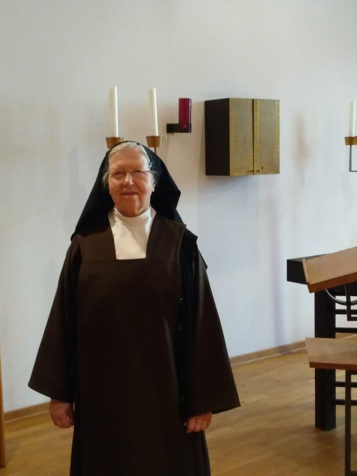 Im Gespräch Schwester Mechthild im Aachener Karmel Bistum Aachen