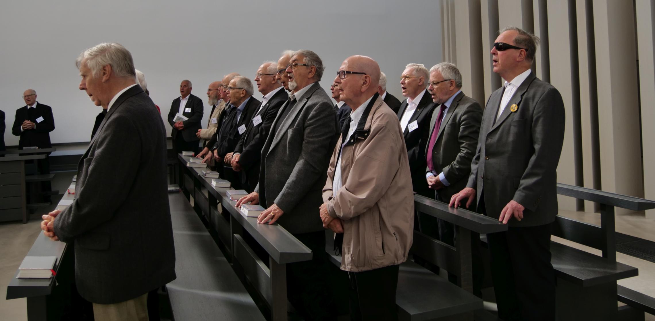 Tag der älteren Priester und Diakone