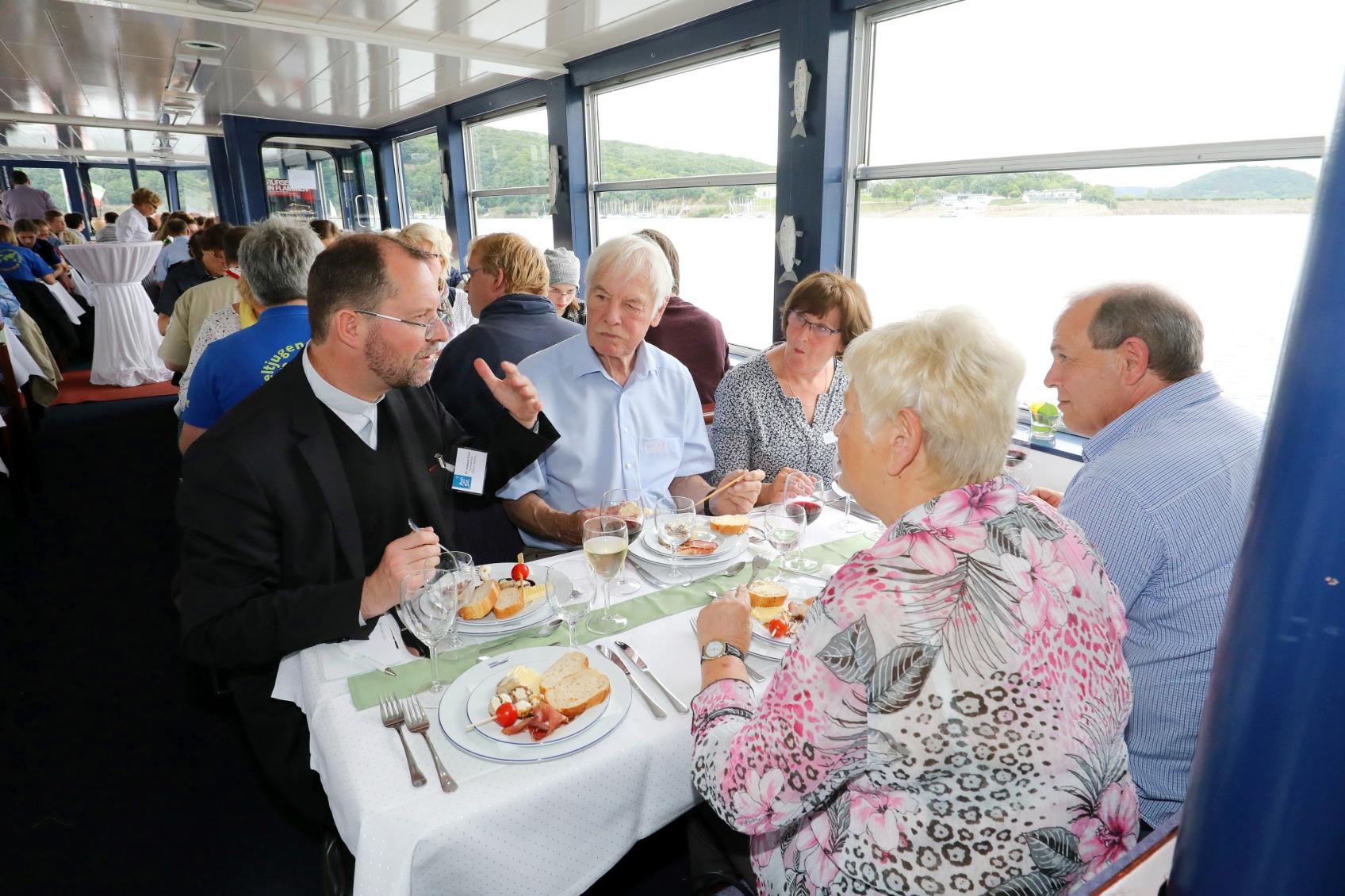 meet and eat auf dem Rursee (c) Bistum Aachen / Andreas Steindl