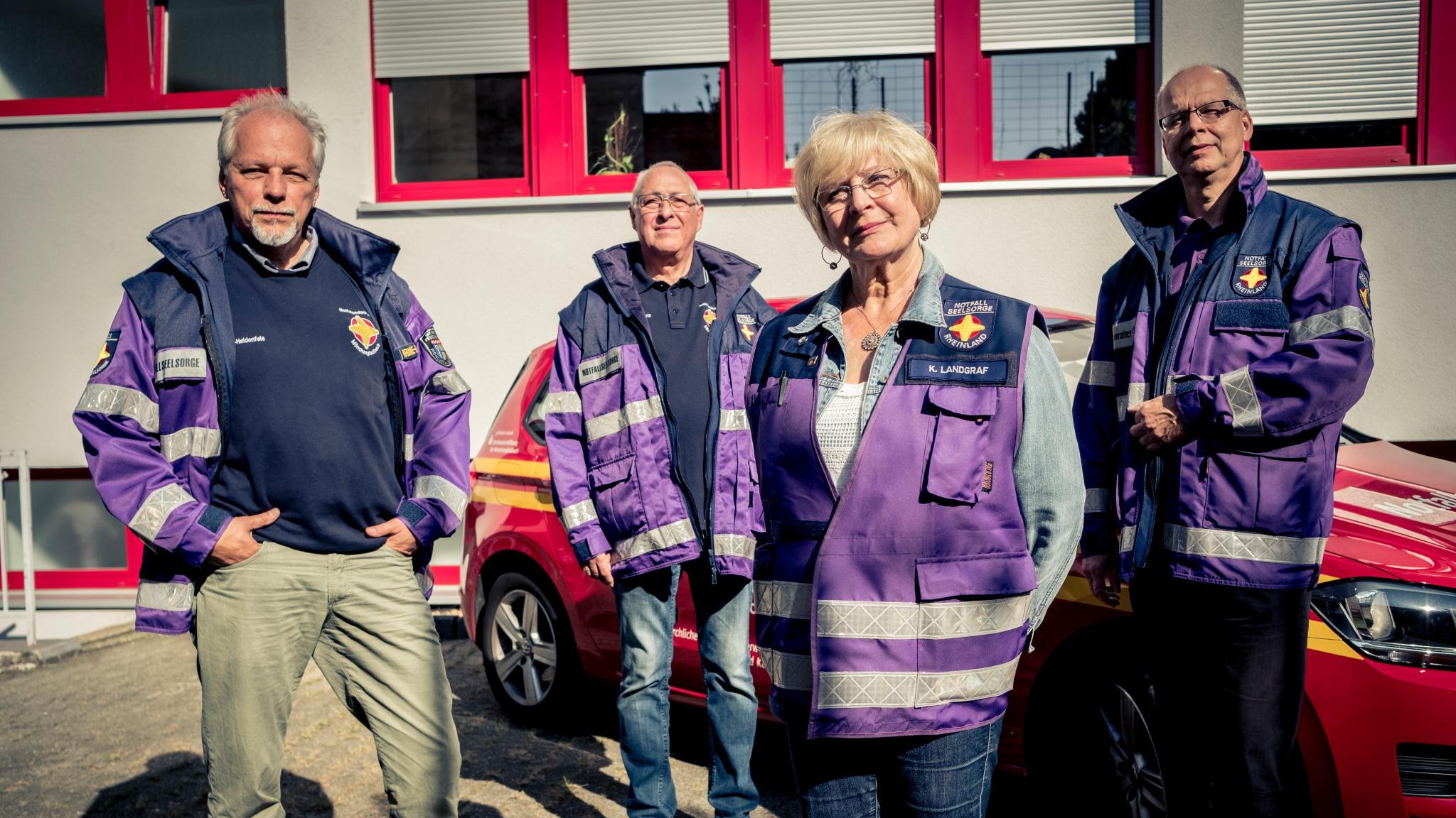 Notfallseelsorger begleiten Menschen in Notsituationen in den ersten Stunden nach schweren Ereignissen.