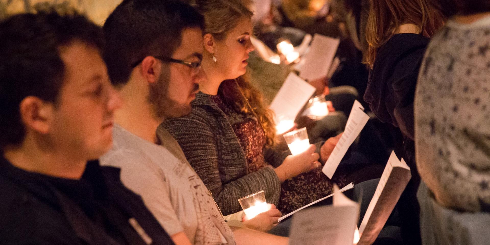 Nachtgebet „zwanzig:fünfzehn“ im Aachener Dom