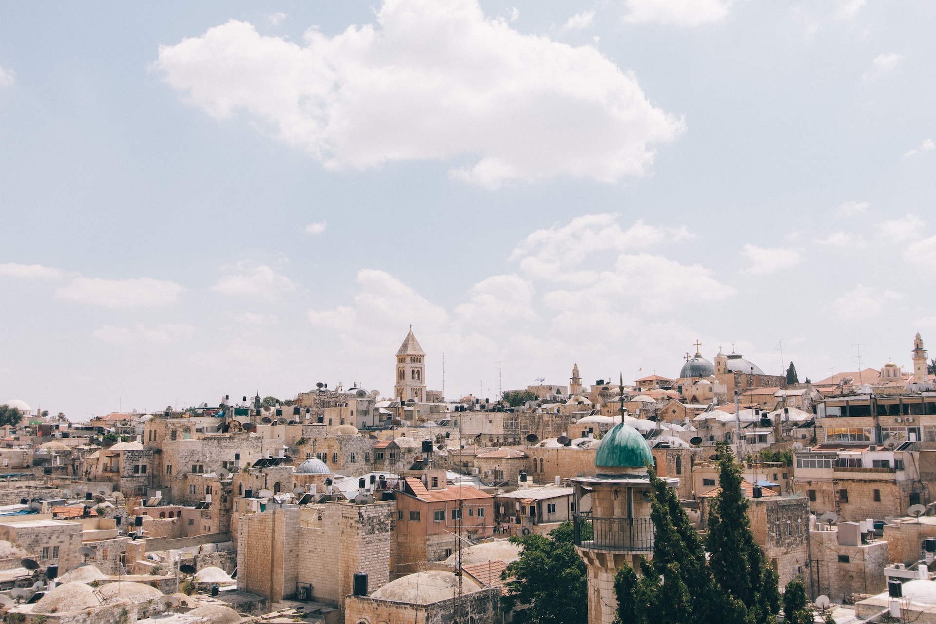Blick auf die Stadt Jerusalem (c) Robert Bye/Unsplash