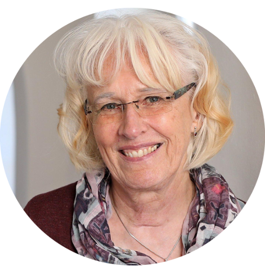 Dr. Christina Engels