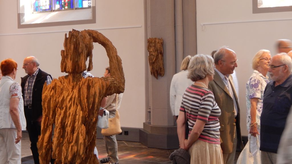 Aktuelle Bilder Ausstellungseröffnung Andreas Kuhnlein (c) Frauenseelsorge Region Mönchengladbach