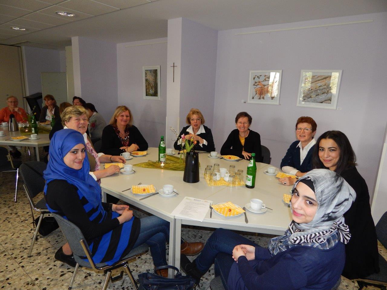 interreligiöses Frauenfrühstück (c) Frauenseelsorge in der Region Mönchengladbach