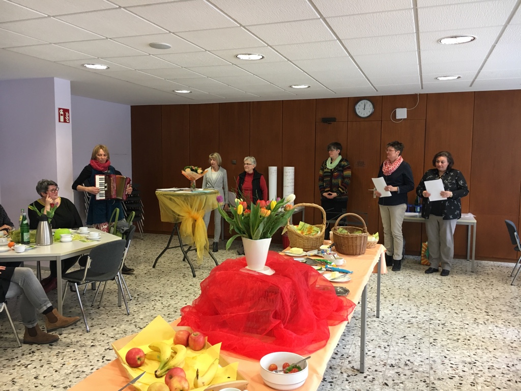 interreligiöses Frauenfrühstück am 17.03.2018 (c) Frauenseelsorge Mönchengladbach