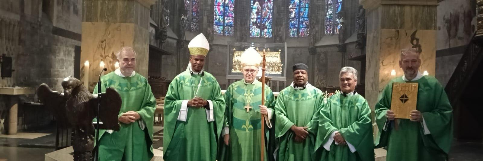 Eröffnungsmesse der Partnerschaftswoche im Aachener Dom.