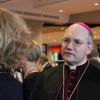 Bischof Dr. Helmut Dieser (c) Bistum Aachen / Anja Klingbeil