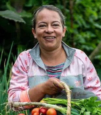 Claudia Burbano