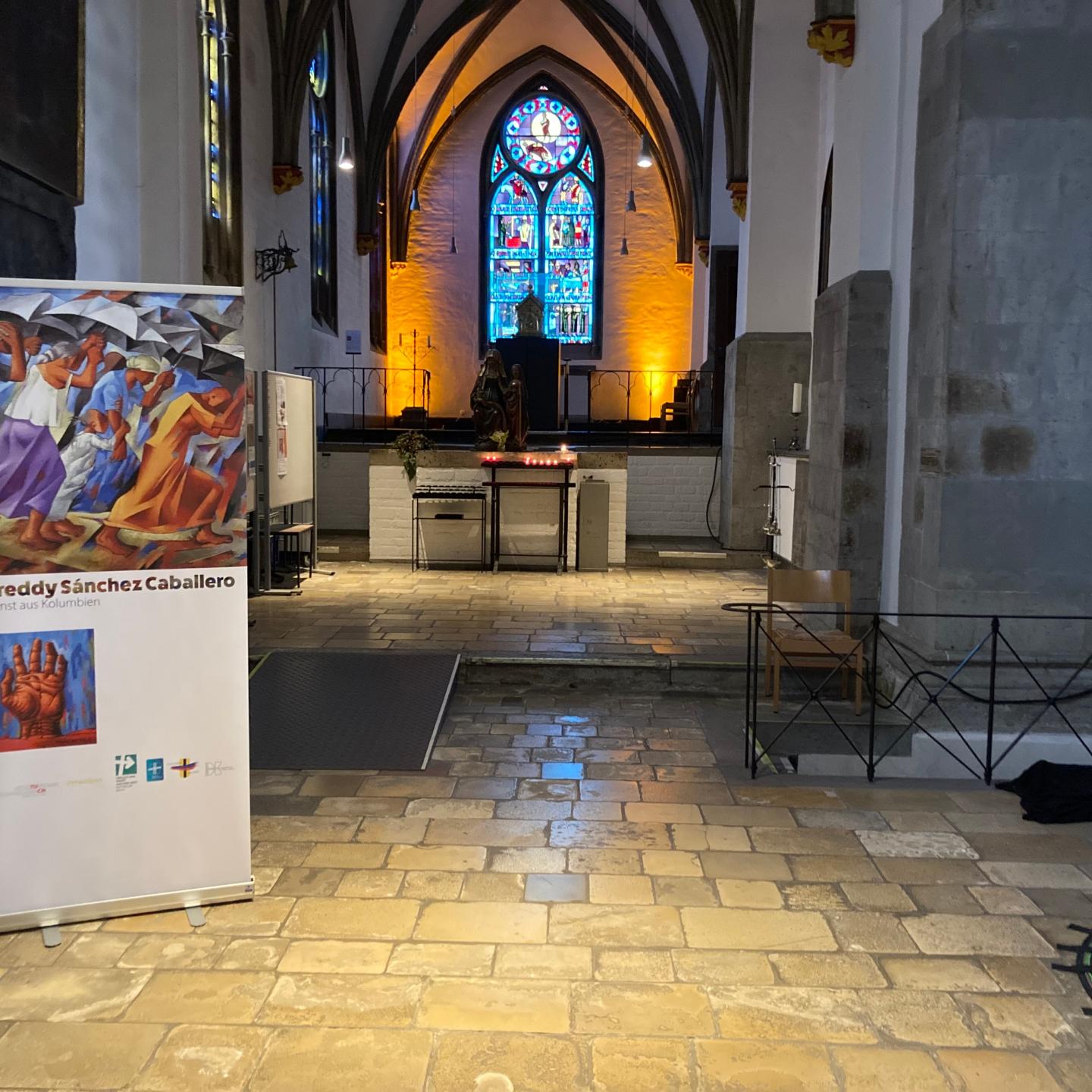 Die Ausstellung von Freddy Sánchez Caballero ist noch bis Ende August in der Münsterkrypta zu sehen.