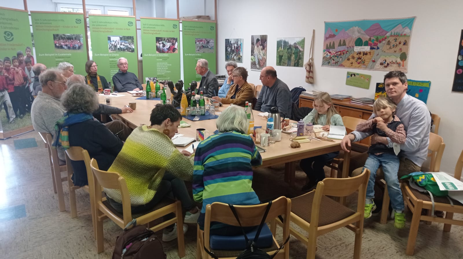 Treffen der Initiative action pro colombia e. V. am 9. April 2022 in Mönchengladbach