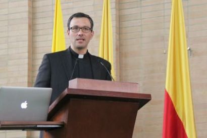 Padre Juan Álvaro Zapata Torres