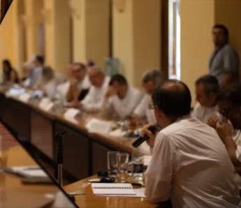 In Cartagena haben sich Mitte Juni 25 kolumbianische Bischöfe getroffen und über die andauernden bewaffneten Konflikte in ihren Bistumsregionen ausgetauscht.