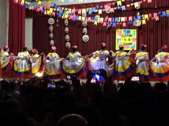 Tanzfestival an der Clara-Fey-Schule in Bogotá
