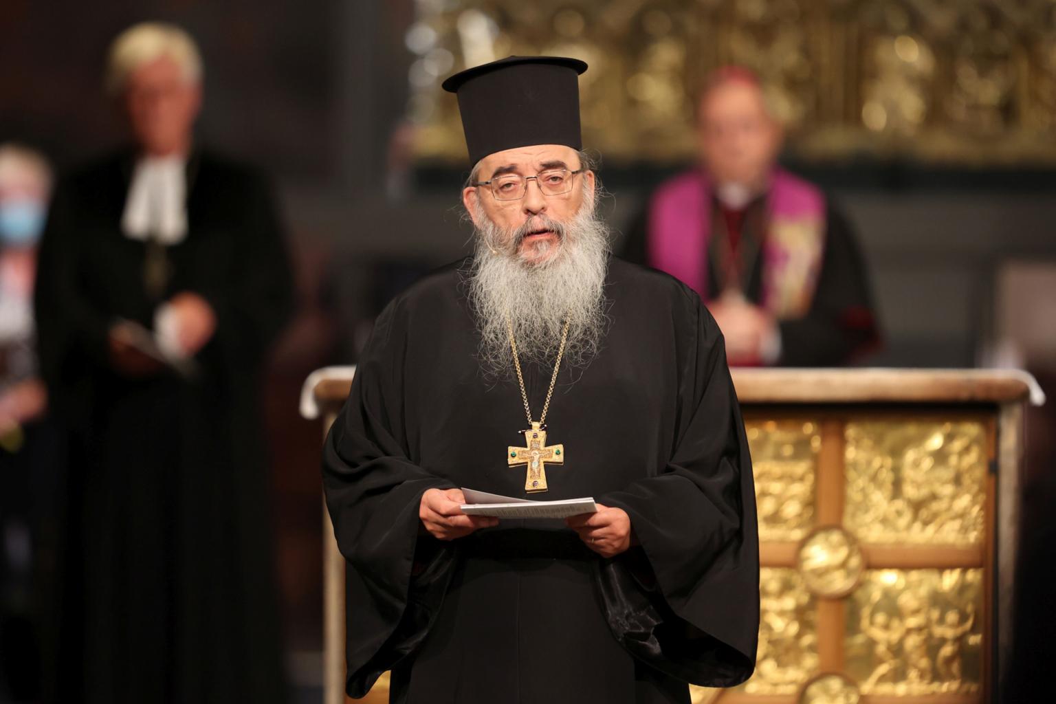 Erzpriester Radu Constantin Miron vor dem Vaterunser (c) Bistum Aachen - Andreas Steindl