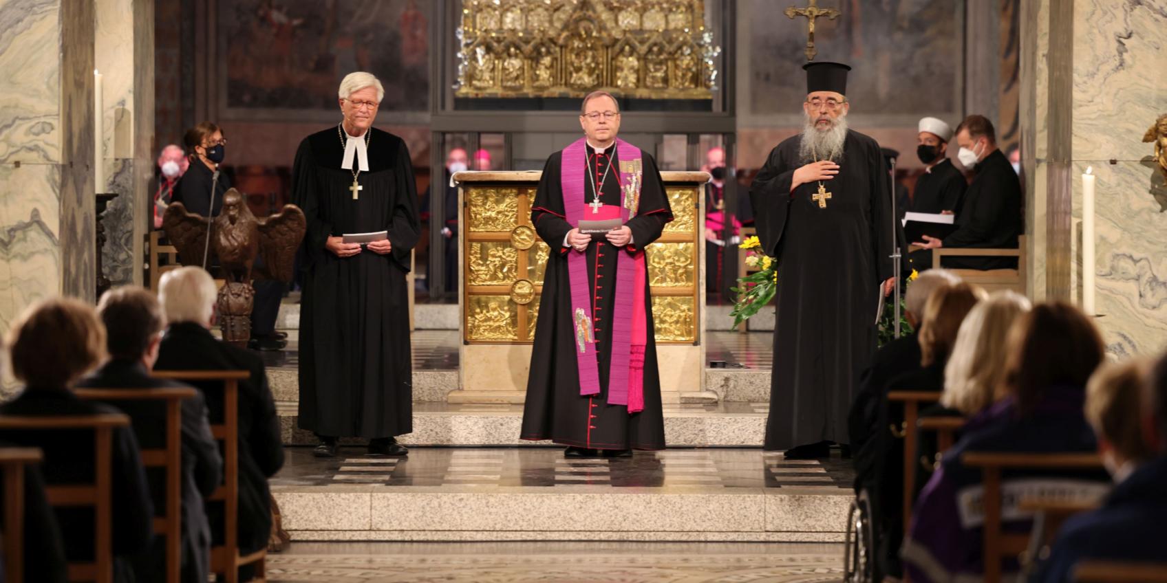Landesbischof Heinrich Bedford-Strohm, Bischof Georg Bätzing Erzpriester Constantin Miron, (c) Bistum Aachen - Andreas Steindl