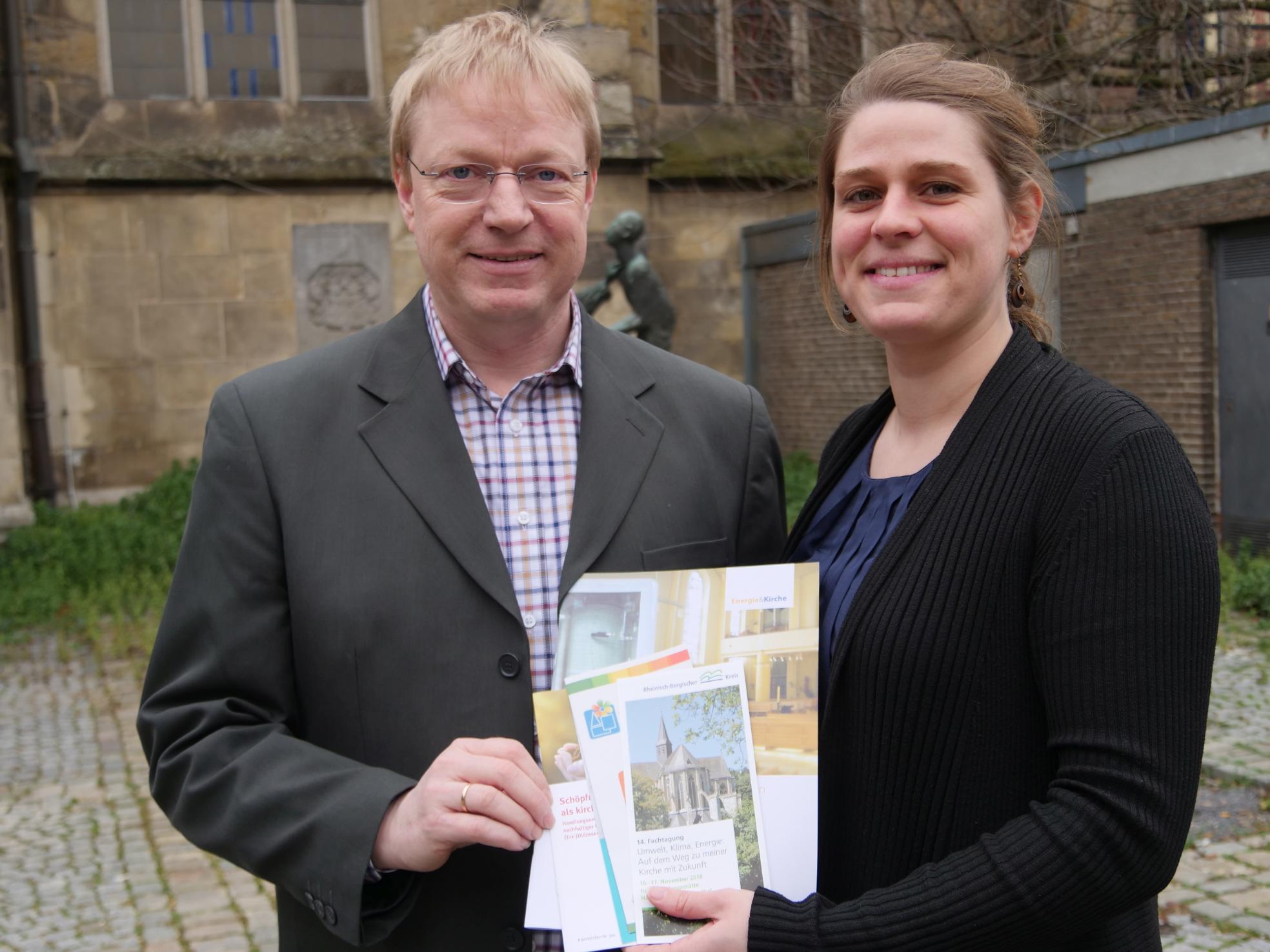 Das Projektteam Energiemanagement: Thomas Ehses und Marie Goebel