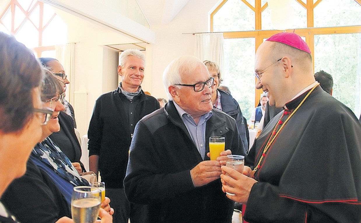 Das erste Beschnuppern und Kennenlernen war erfolgreich.
