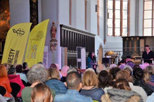 Lesung 'Durch die Wand'
