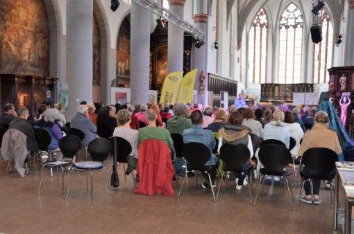Lesung 'Durch die Wand'