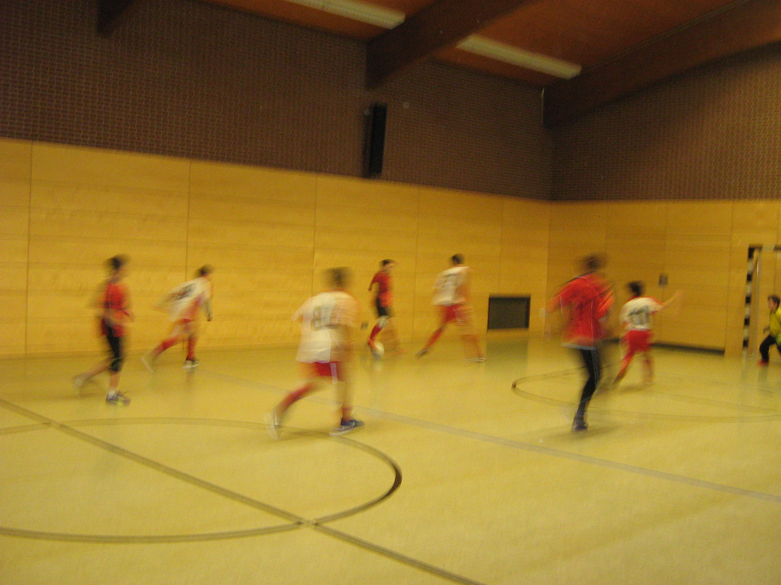 FUSSBALL