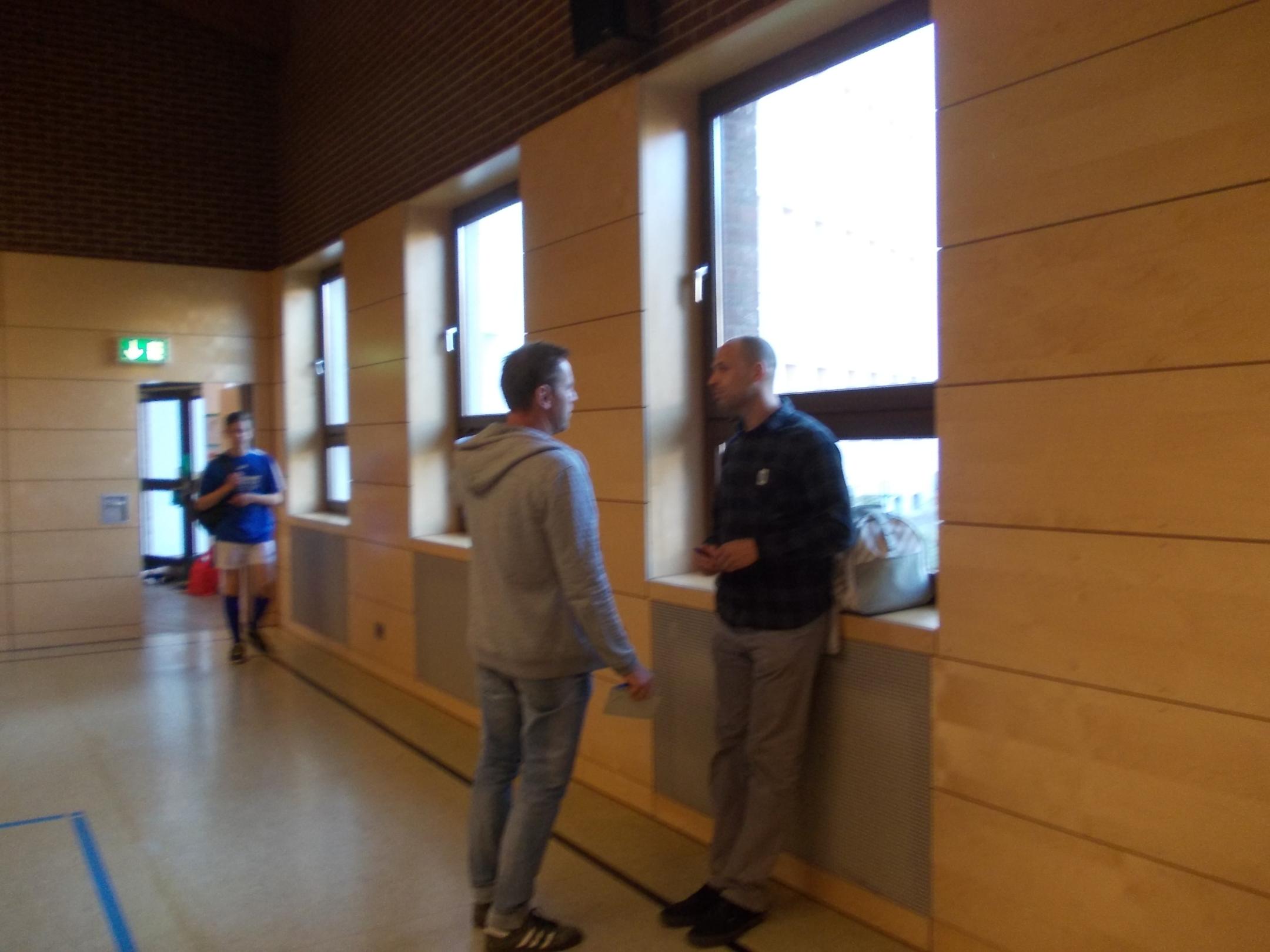 FUSSBALL