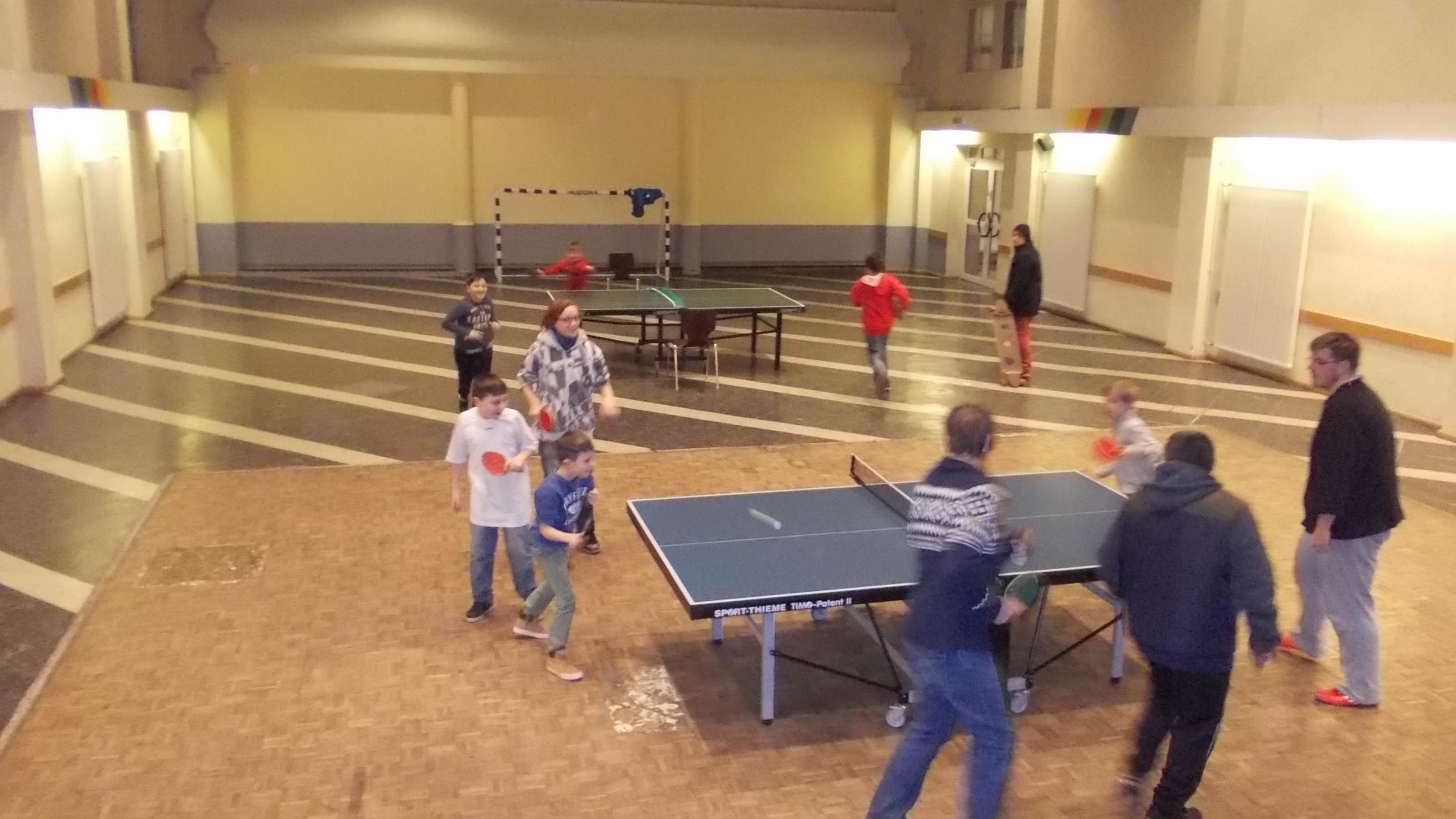 TISCHTENNIS