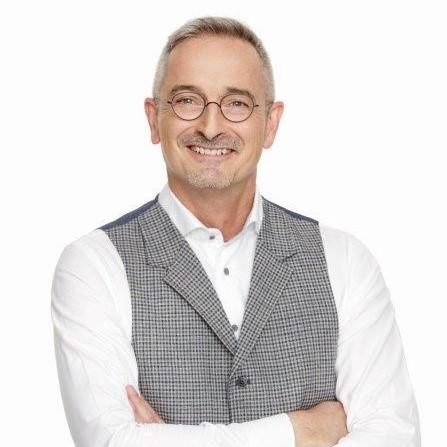 Dr. Werner Pfeil MdL