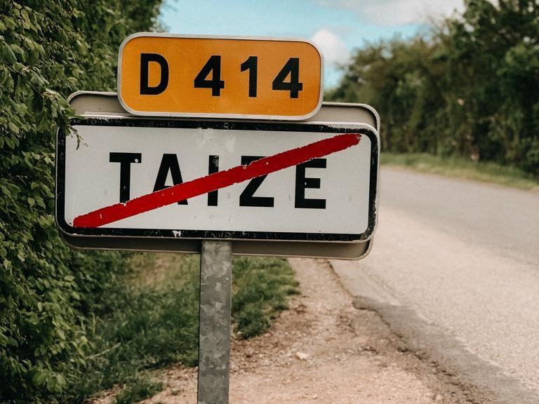 Ortsschild Taizé