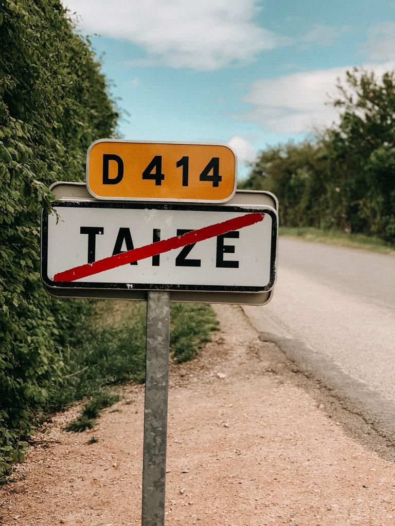 Ortsschild Taizé