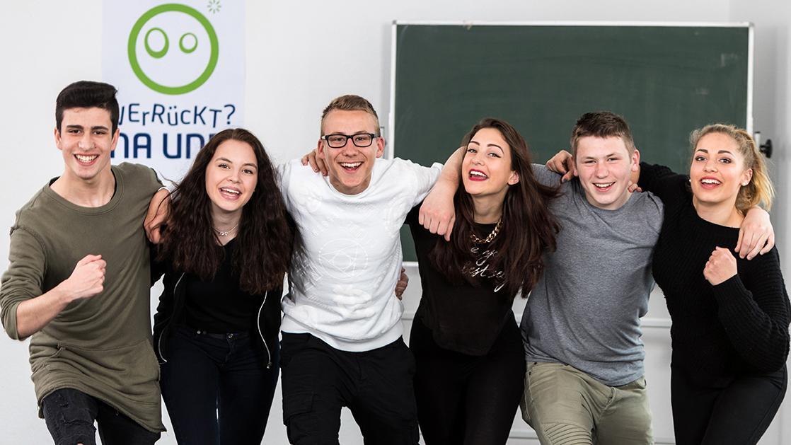 Verrueckt Na und Schultag (c) Verrückt Na und