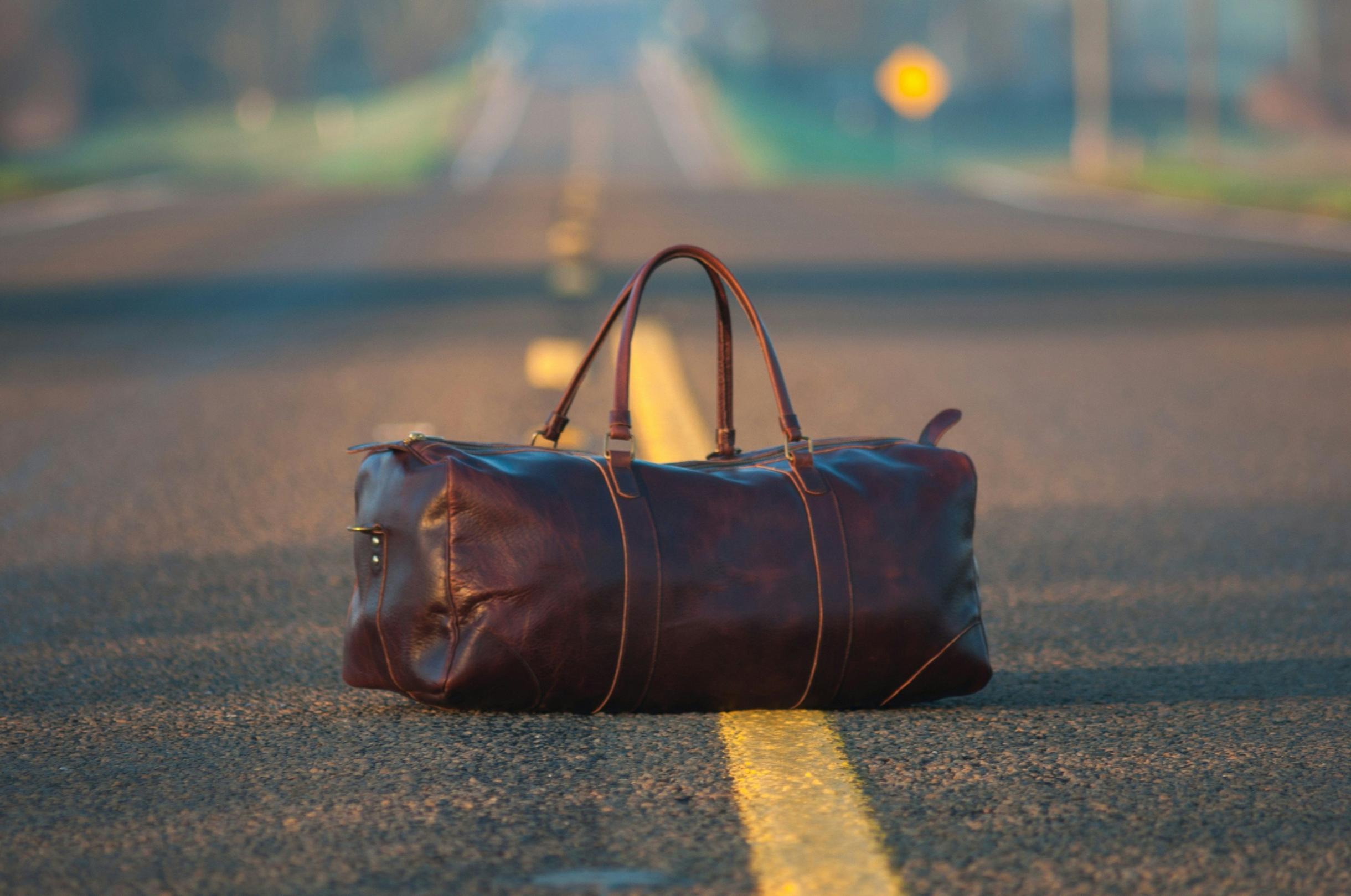 Tasche auf Straße