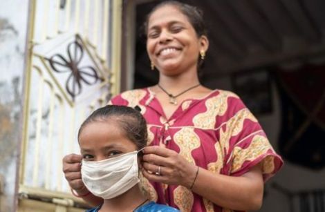 Weltweite Kampagne zur Aufhebung der Impfpatente während der Pandemie (c) Avaaz